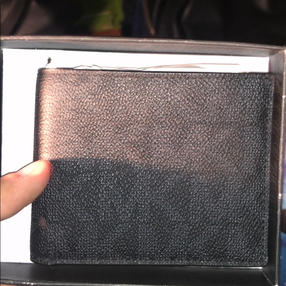 Micheal Kors Wallet